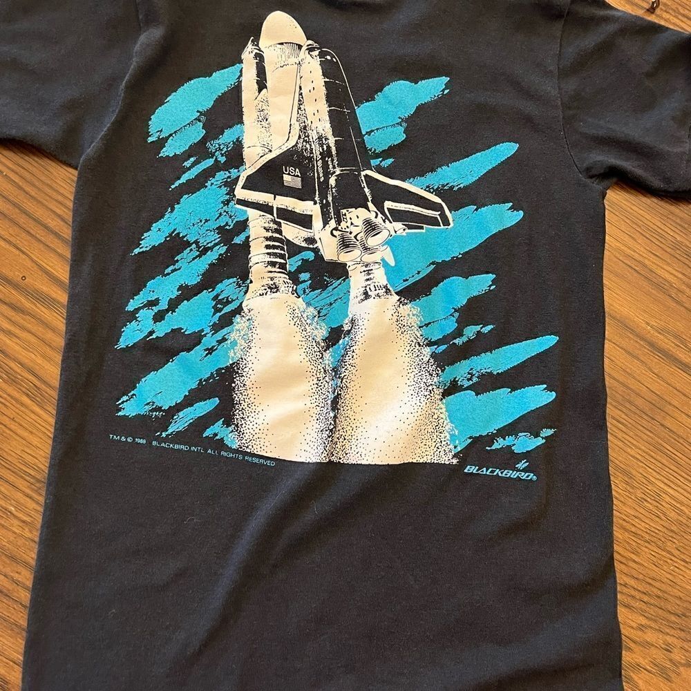 Vintage 1988 Blackbird Space Shuttle single stitch Made in the USA Oneita Tee.